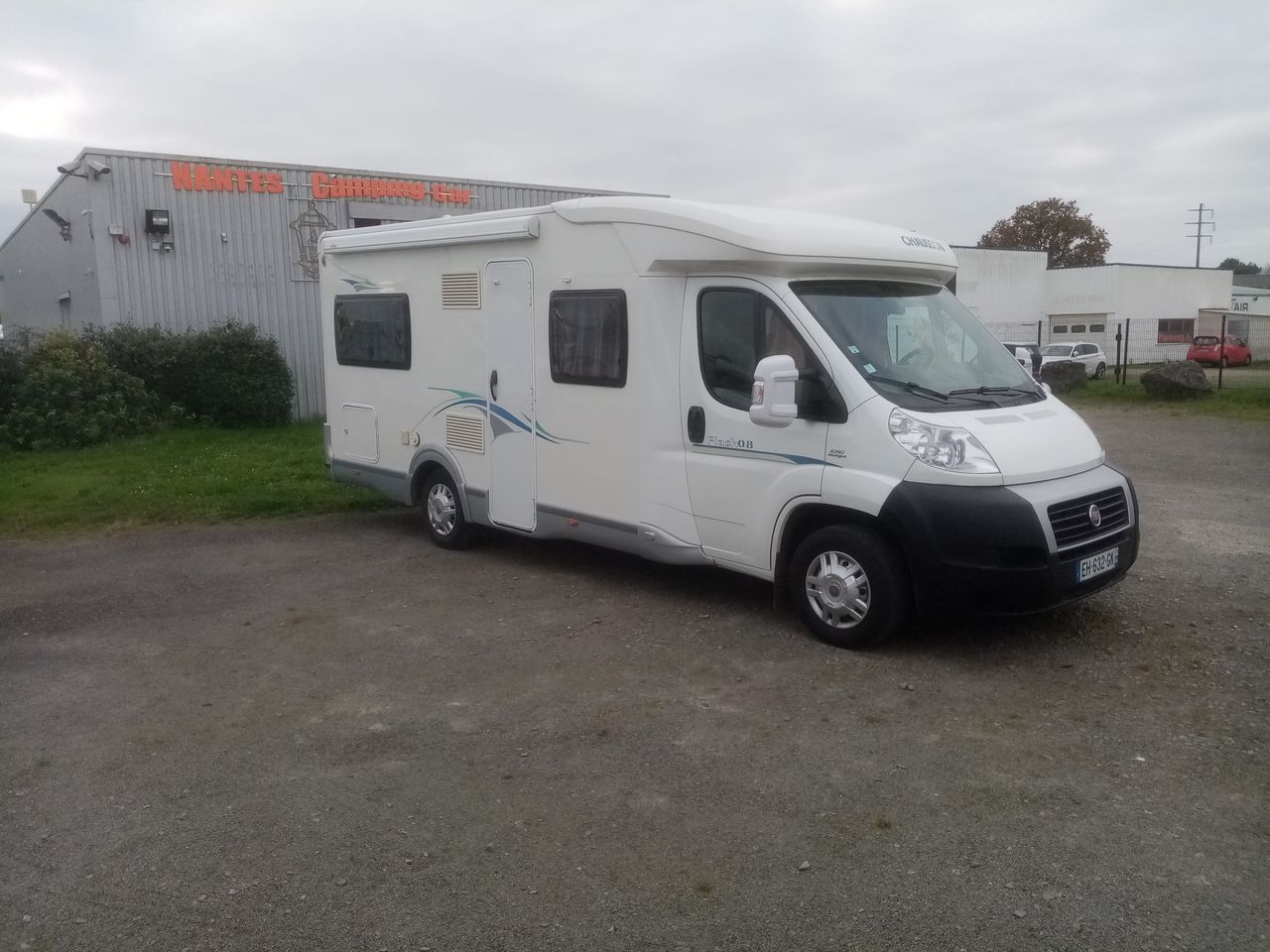 Camping-car CHAUSSON FLASH 08 GRD FRIGO.